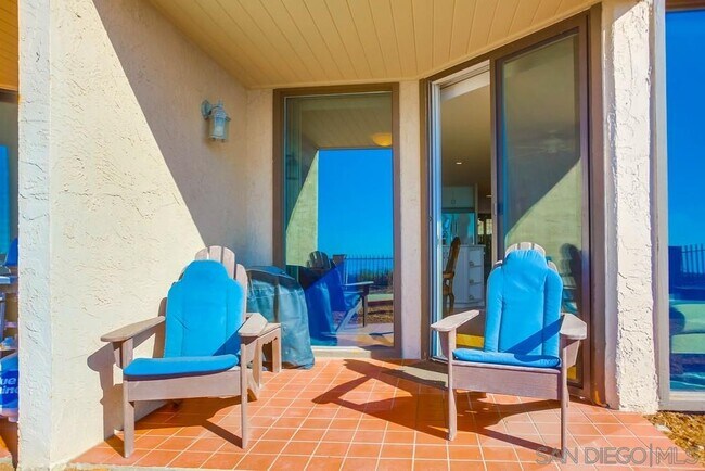 Building Photo - 190 Del Mar Shores Terrace