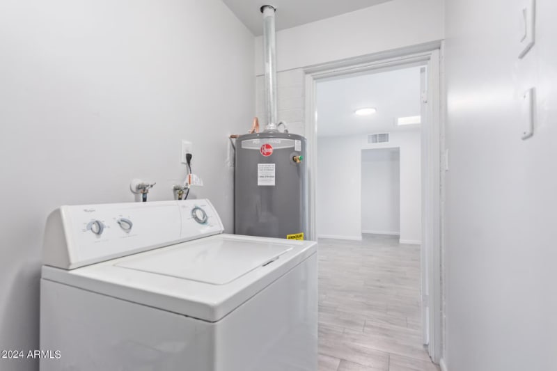 Building Photo - 306 E Bethune St