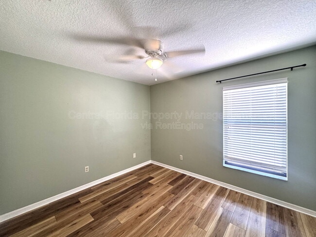 Building Photo - 5130 Sun Palm Dr