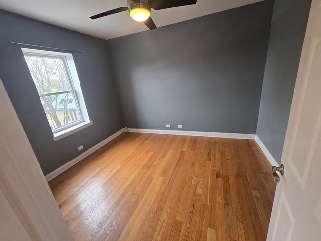 Building Photo - 56 Forest Ave