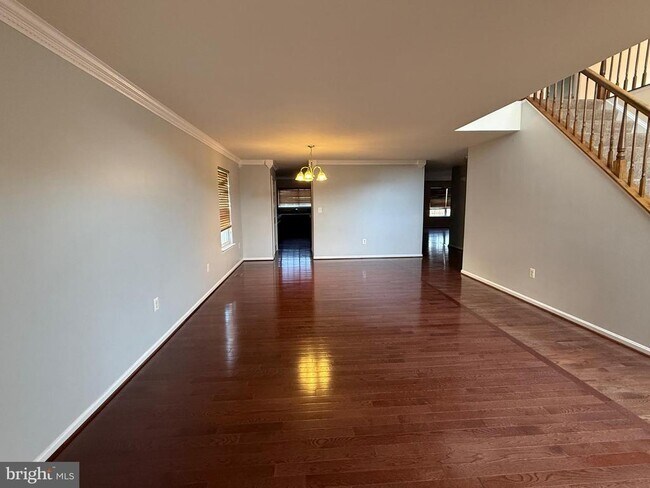 Building Photo - 18 Brushy Creek Cir