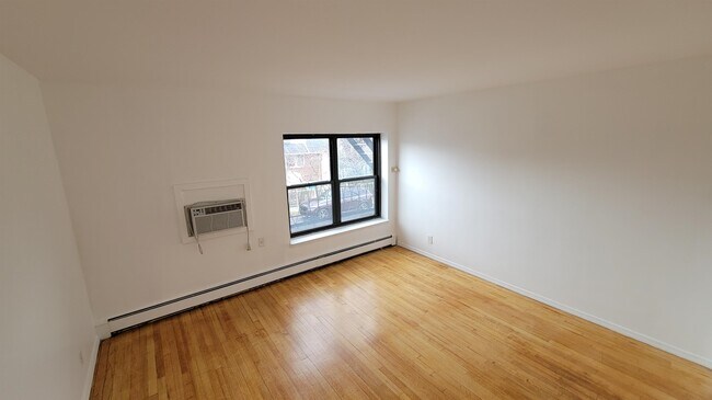 Building Photo - 204 Woodcliff Ave