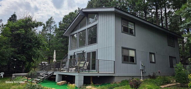 Building Photo - 2280 N Southern Hills Dr