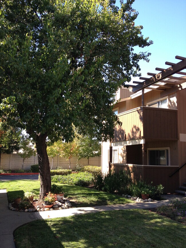 Rose Garden Senior Apartments 1717 California Dr Vacaville CA 95687