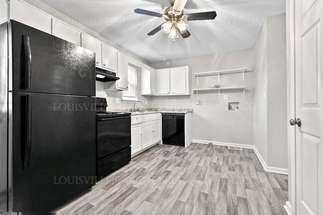 Building Photo - 3418 Clingstone Way