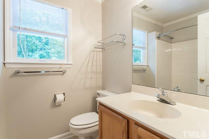 Building Photo - 1215 Carpenter Fletcher Rd