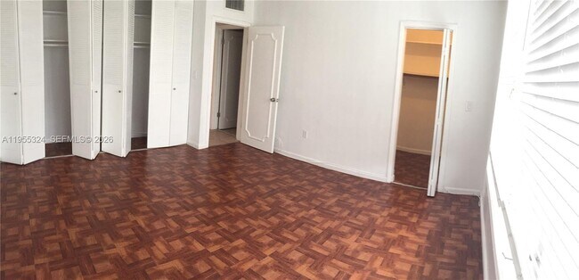 Building Photo - 1475 NE 125th Terrace