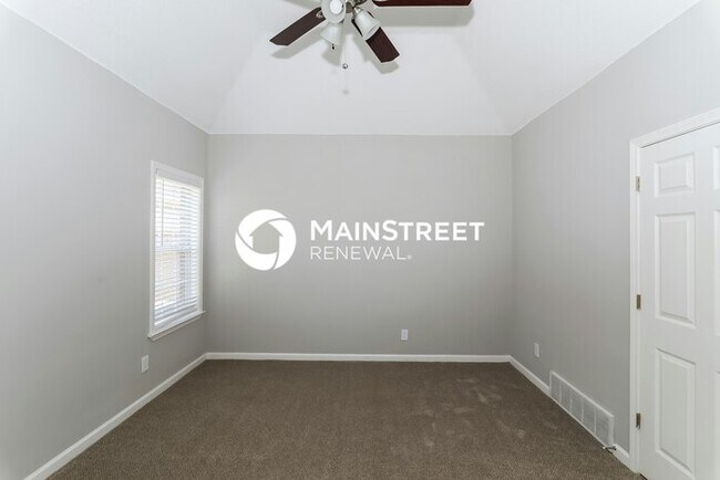 Building Photo - 3 Bedroom Pet-Friendly Home in CORDOVA, TN with Main Street Renewal
