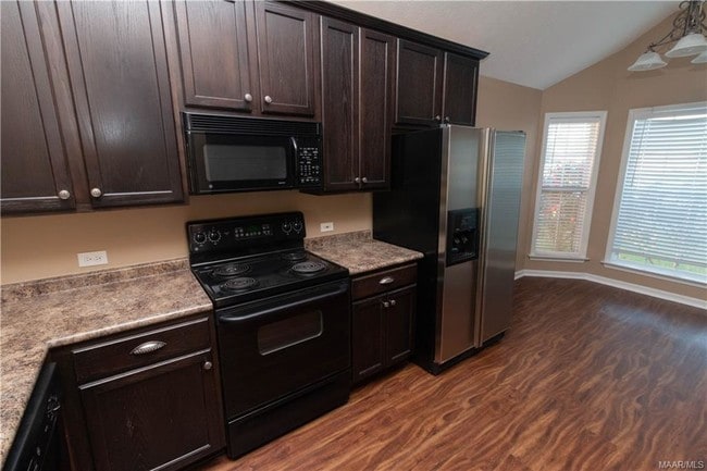 Building Photo - 8853 Ashland Park Pl
