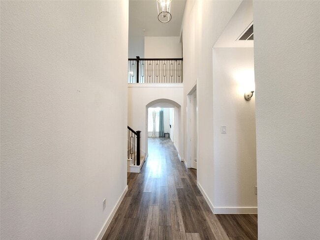 Building Photo - 23623 Bottlebrush Terrace Trl