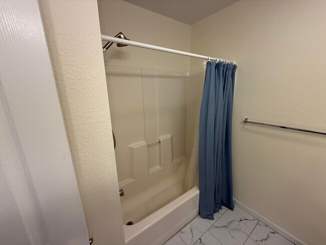 Building Photo - 1326 N Frideriki Dr