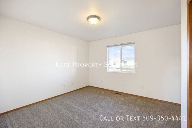 Building Photo - 1317 W Electra St