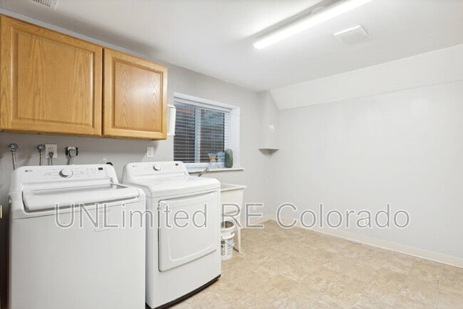 Building Photo - 9044 W 63rd Ave