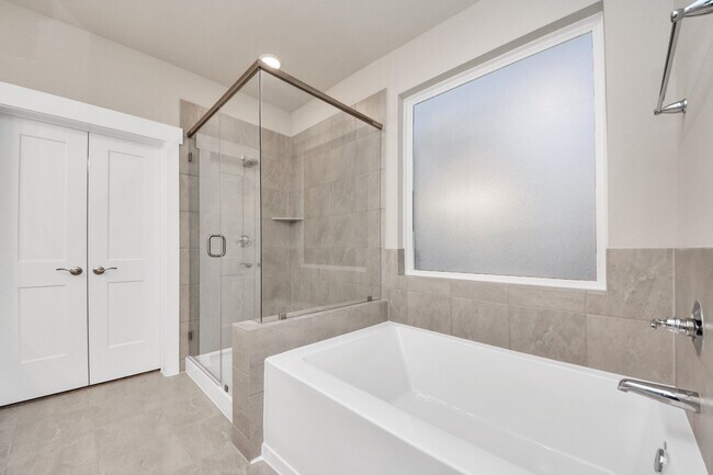 Building Photo - 32307 Fly Fish Wy