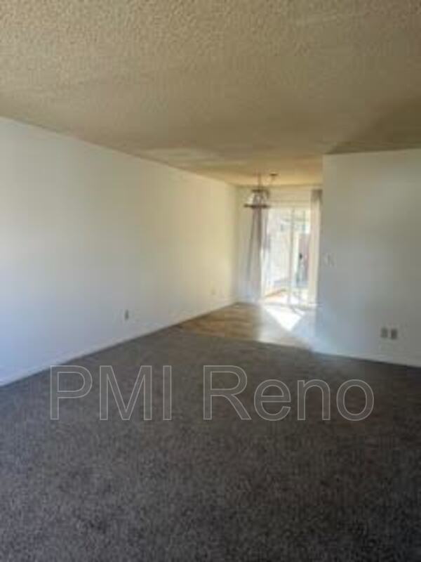 Building Photo - 4055 Parque Verde Ln