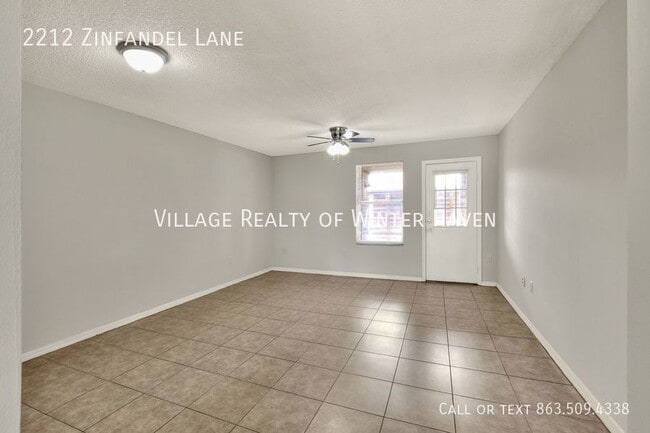 Building Photo - Julian Hills Apartments: Your Oasis in Eag...