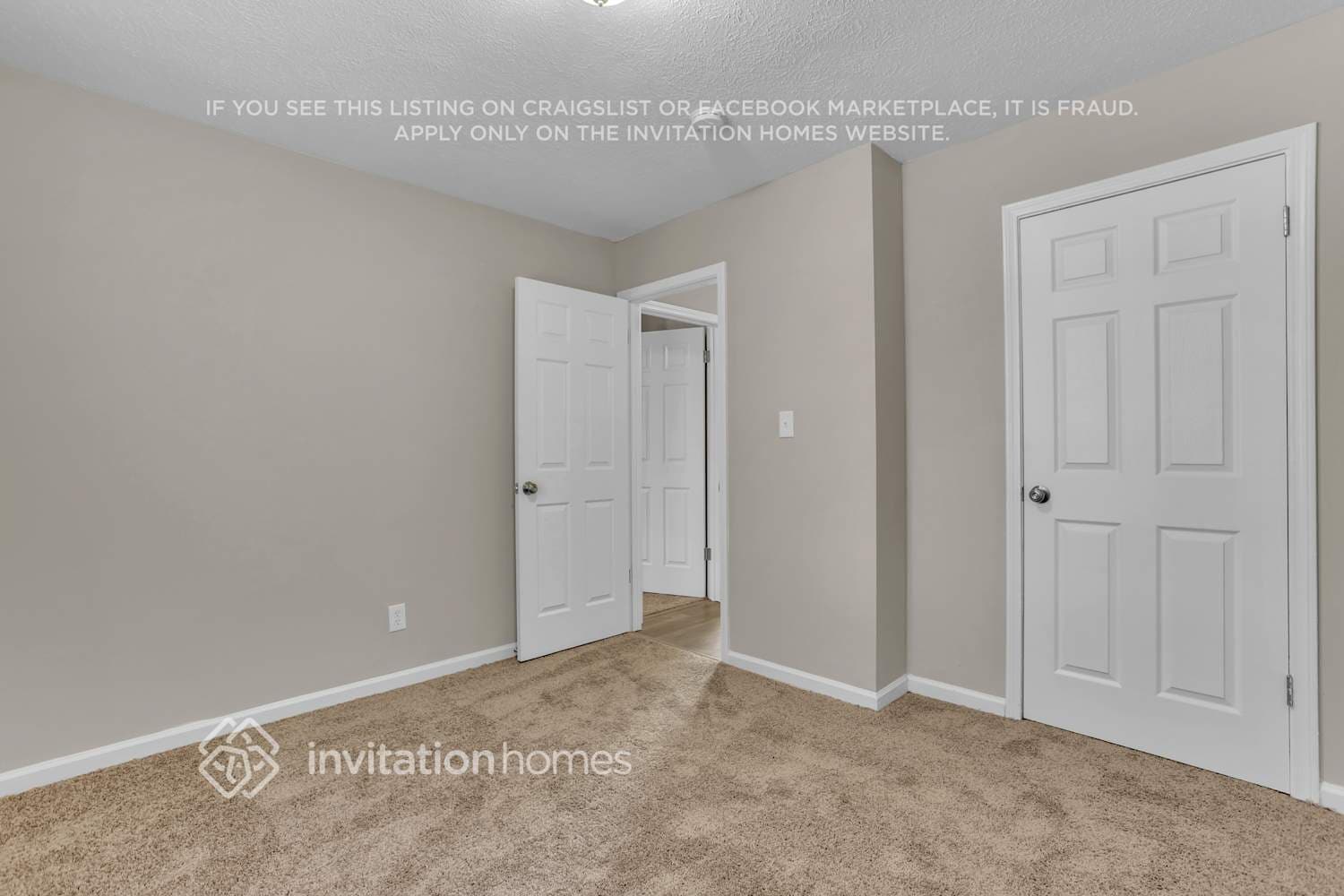 Building Photo - 1990 Branch View Dr