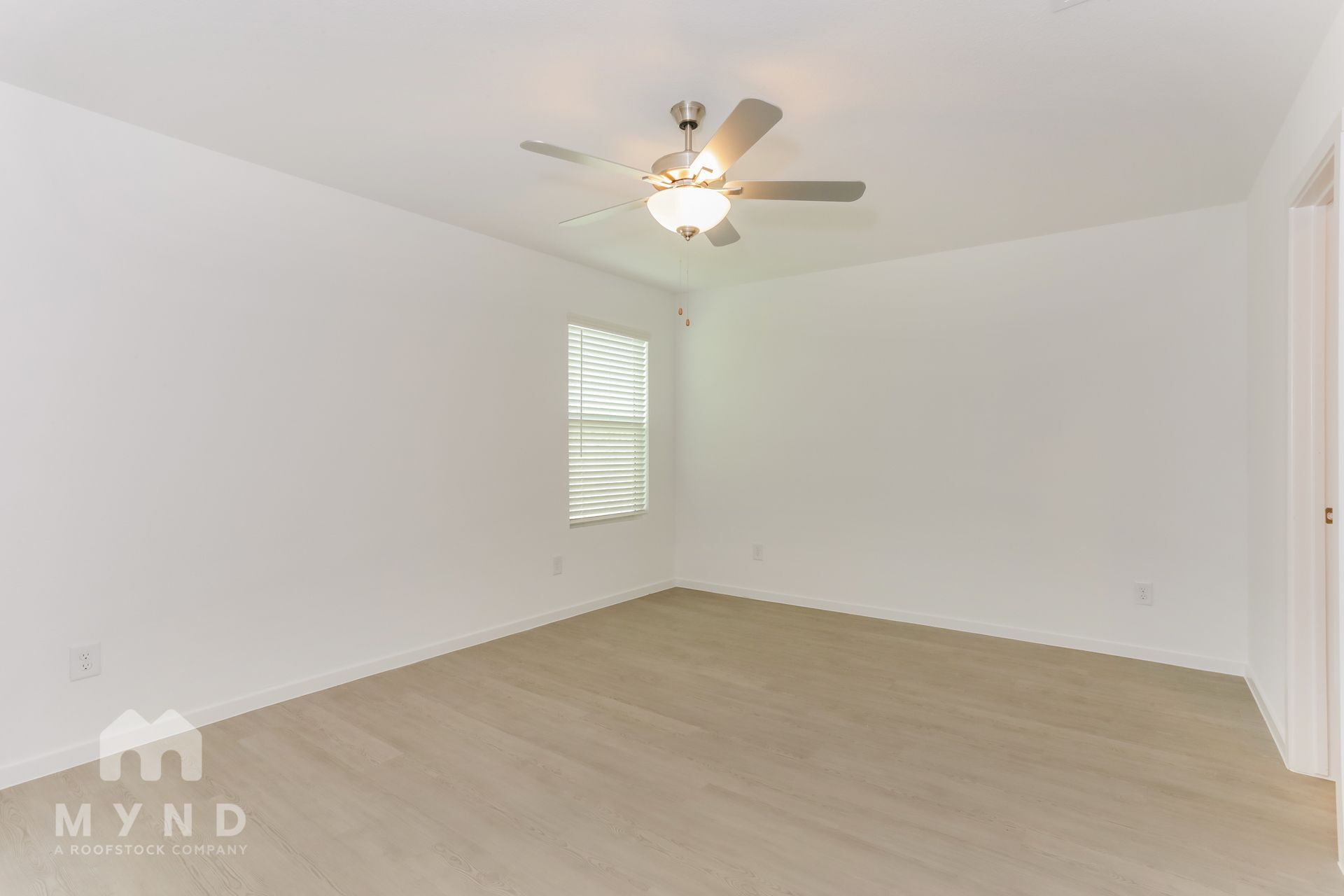 Building Photo - 10140 Dalgreen Cir