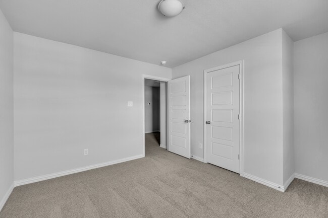 Building Photo - 6915 Yellow Hammer Wy