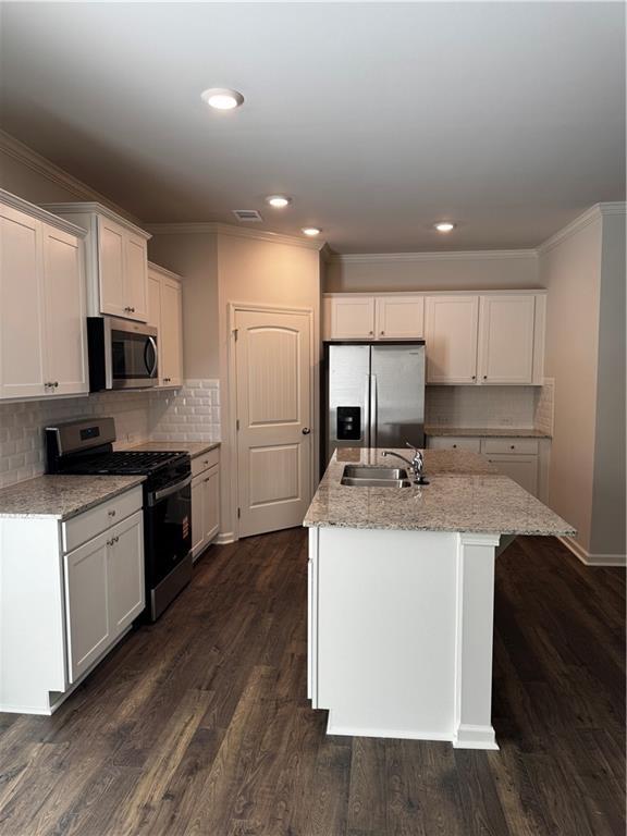 Building Photo - 3120 Greyton Dr