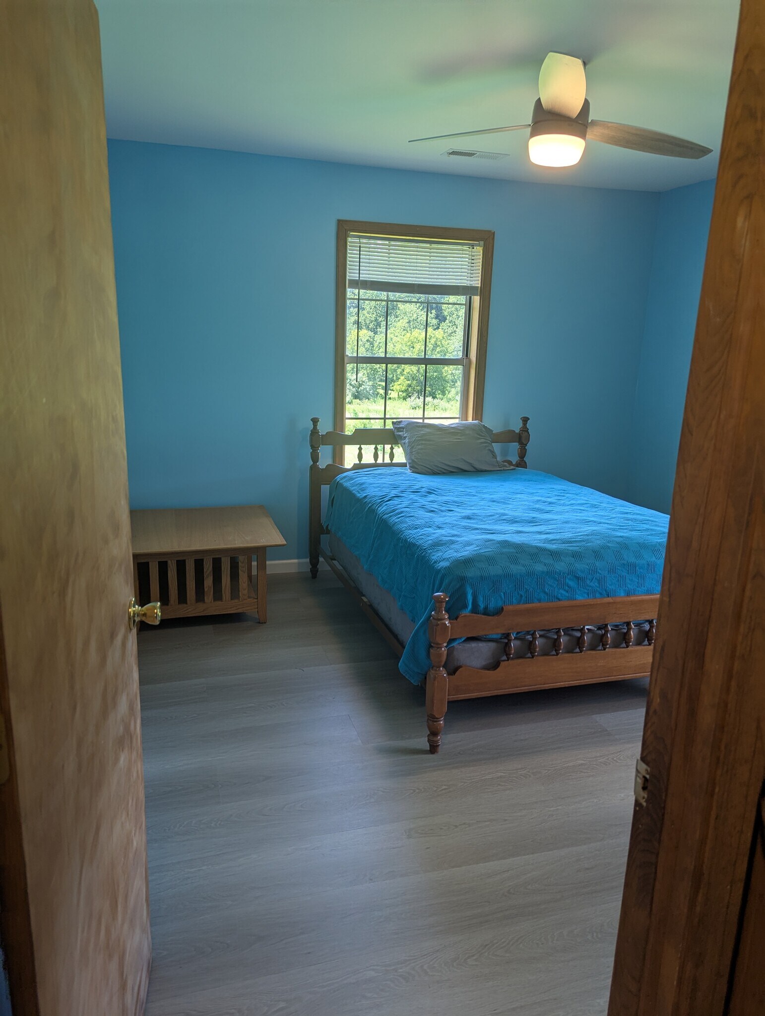 bedroom (full size bed for scale) - 108 Business Park Cir