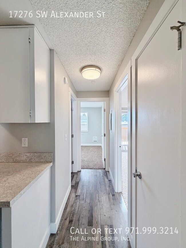 Building Photo - 17276 SW Alexander St