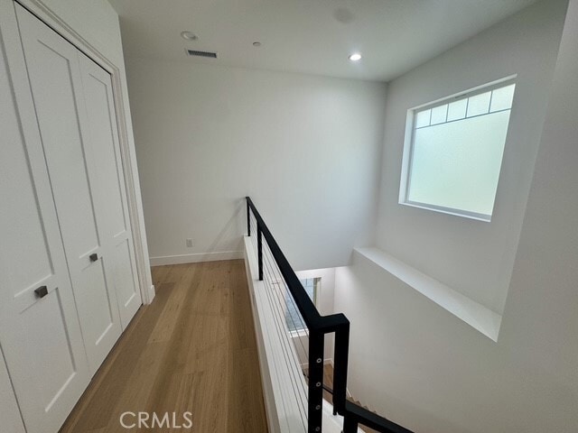 Building Photo - 2205 Marshallfield Ln