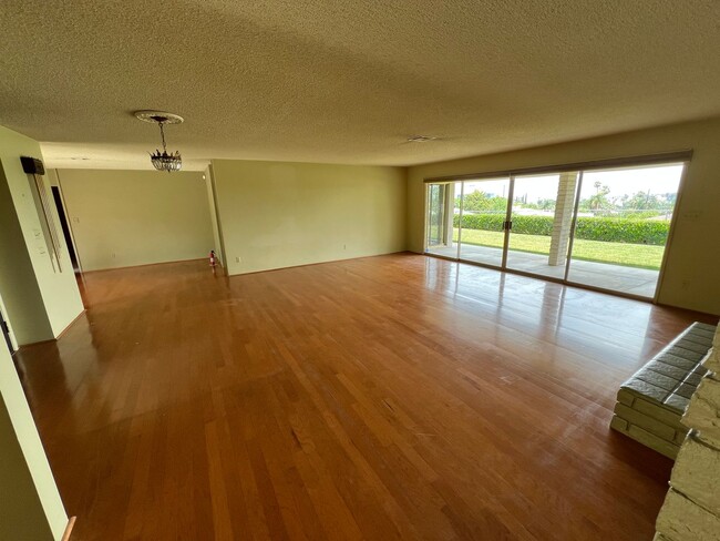 Building Photo - Coming Soon! Beautiful large 3 bedroom Hou...