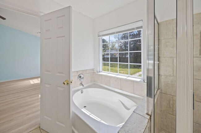 Building Photo - Charming Ranch-Style Home in Wescott Plantation | 4 BD | 2 BA | 1,831 SqFt