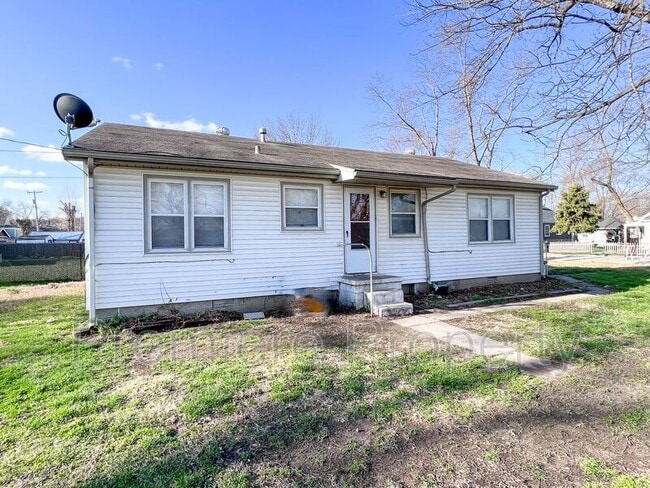 Primary Photo - 1201 S 38th St