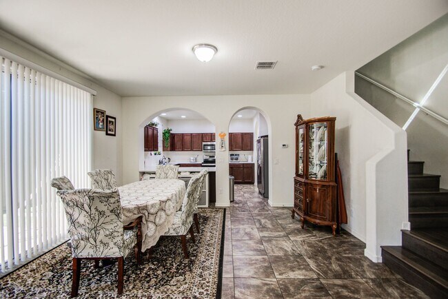 Building Photo - Cooley Station Stunning 3 bedroom!