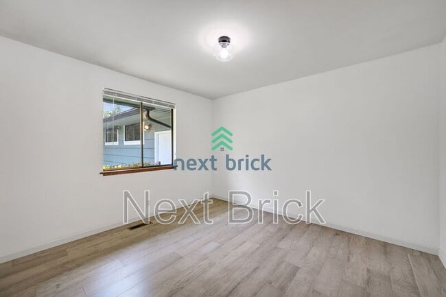 Building Photo - 9205 220th St SW