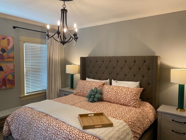 Building Photo - 322 N New Madrid St