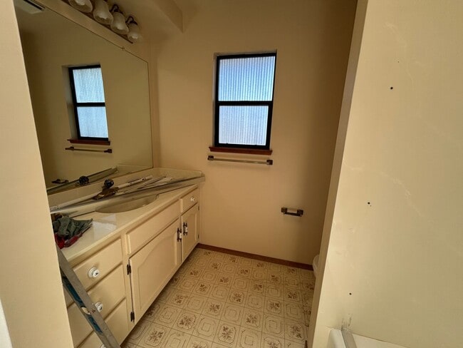 Building Photo - Remodeling almost done on this country hom...