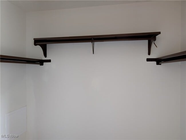 Building Photo - 595 Dayton St