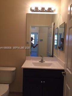 Building Photo - 5906 NW 56th Pl