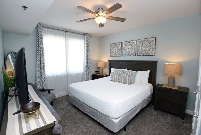 Building Photo - 104 Gulfside Ct