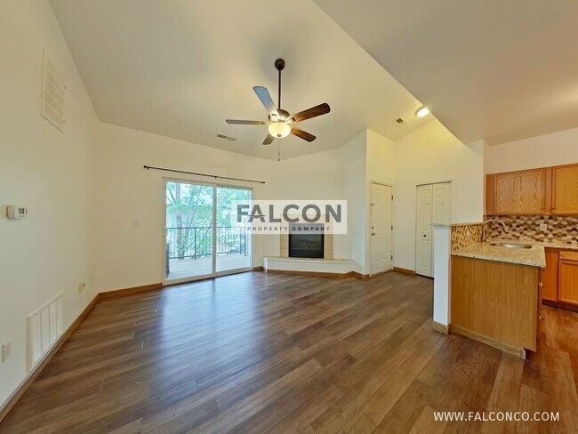 Building Photo - 2049 Legacy Ridge View