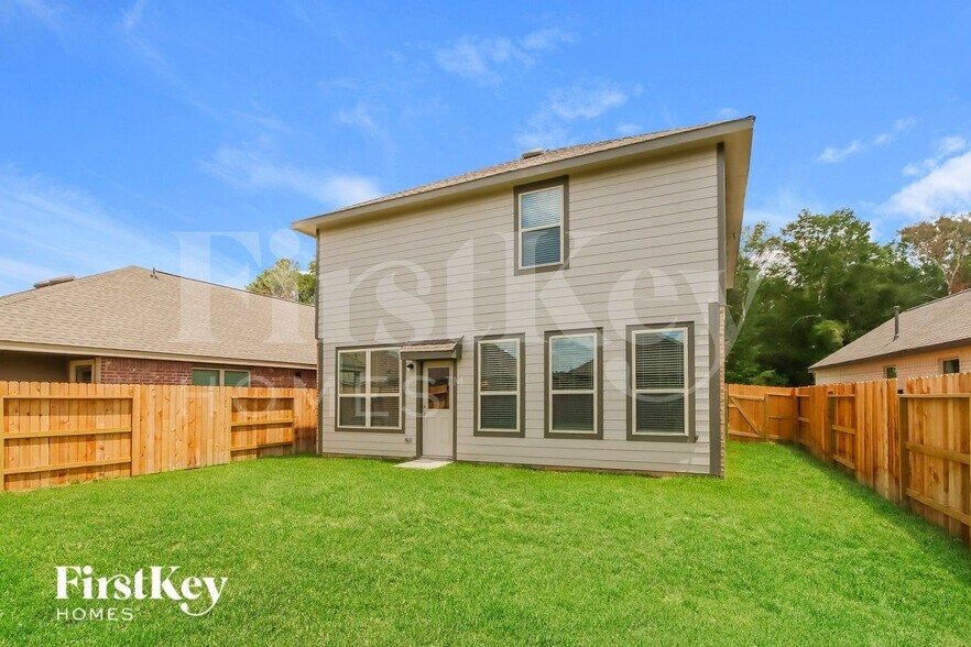 Building Photo - 18940 Caney Frst Dr