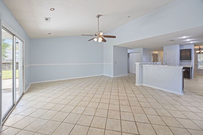 Building Photo - Charming Ranch-Style Home in Wescott Plantation | 4 BD | 2 BA | 1,831 SqFt