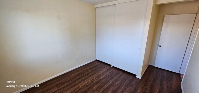 Building Photo - MIRA MESA / SAN DIEGO - Nice 4 Bedroom / 2 Bath House.  AVAILABLE NOW.