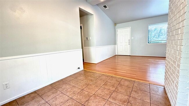 Building Photo - 5213 Halmark Dr