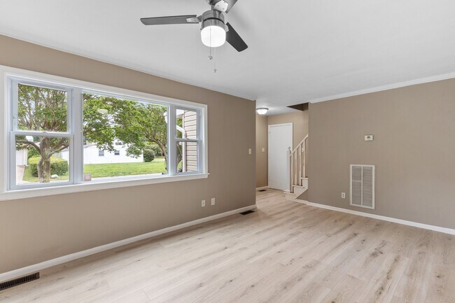 Building Photo - 3505 Hilber St