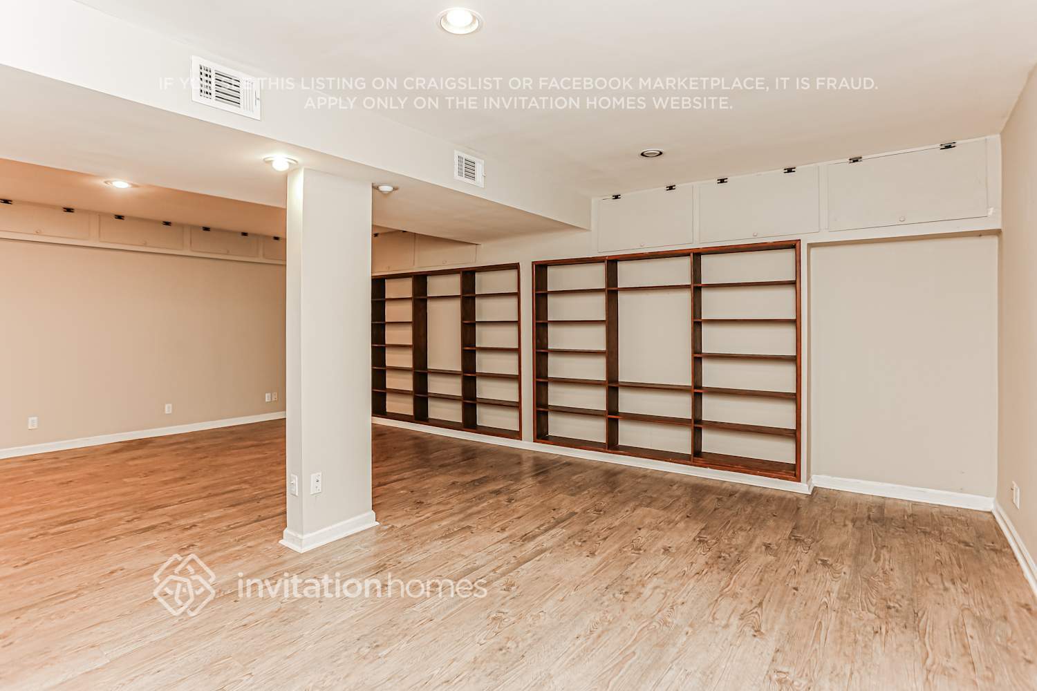 Building Photo - 436 Julie Anne Way