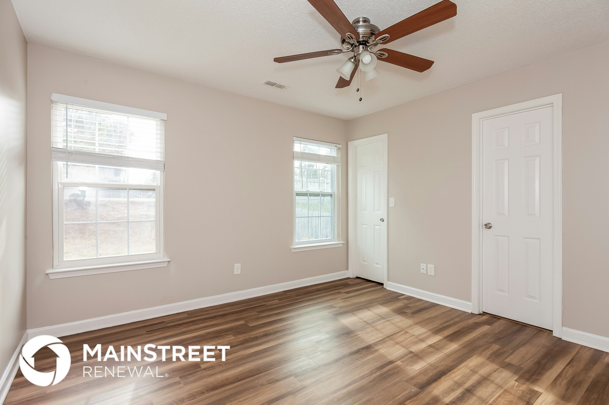 Building Photo - 235 Kingville Dr