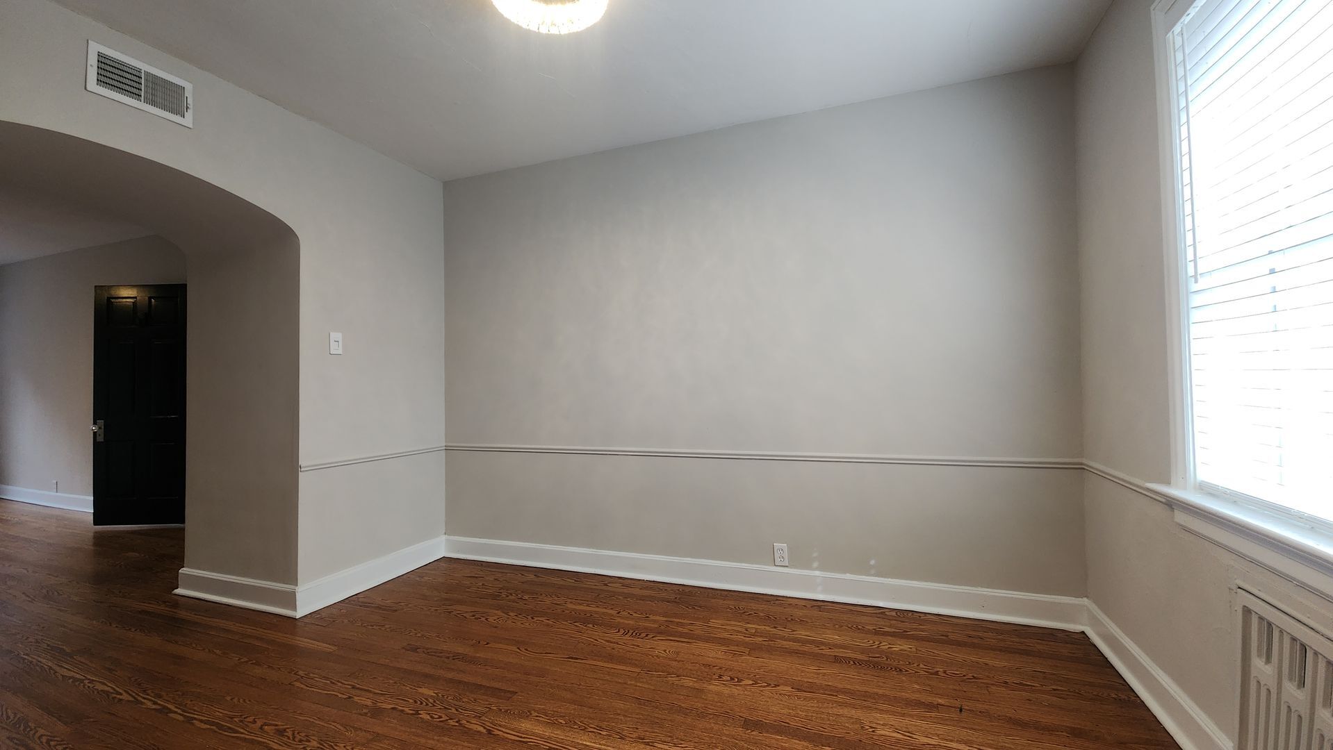 Building Photo - 7754 Kingsbury Blvd