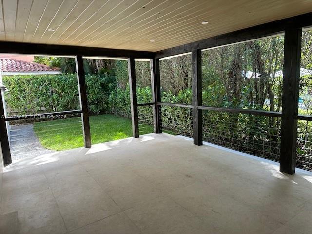 Building Photo - 600 San Antonio Ave