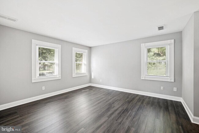 Building Photo - 1518 Gingerwood Ct