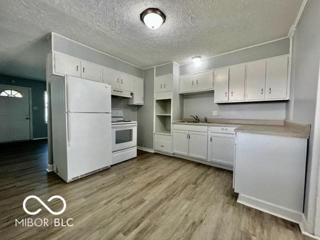 Building Photo - 4413 W 28th St