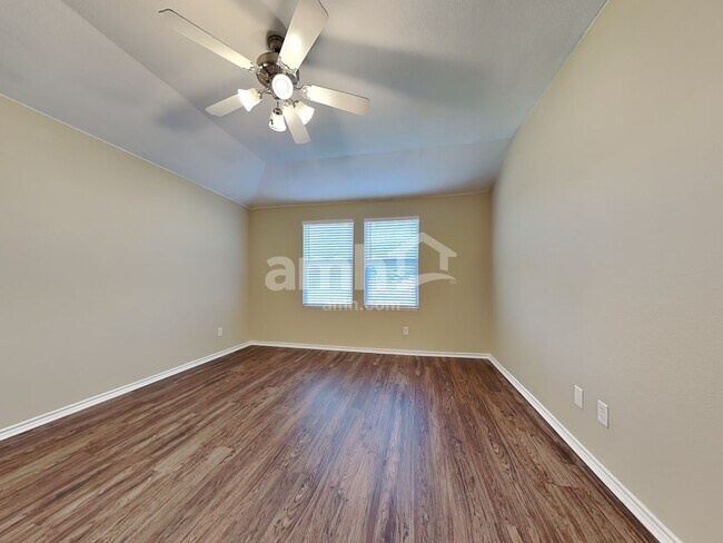 Building Photo - 101 Long Prairie Dr